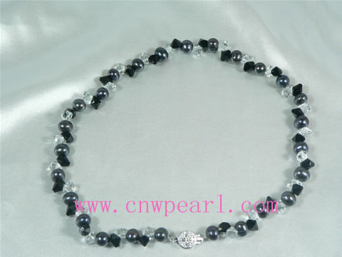 peacock freshwater pearl necklace with crystal beads